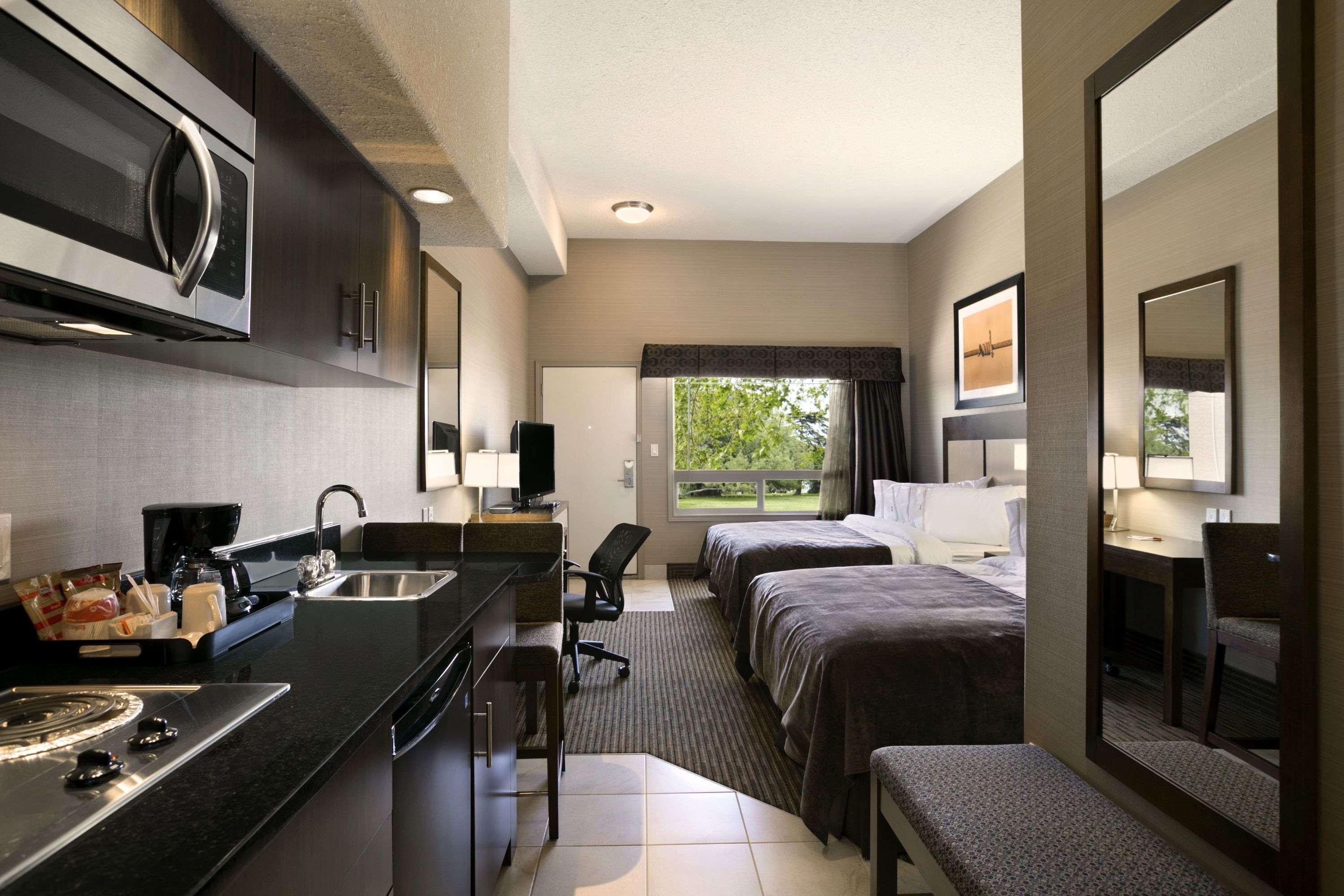 Ramada By Wyndham Conklin Hotel Ngoại thất bức ảnh